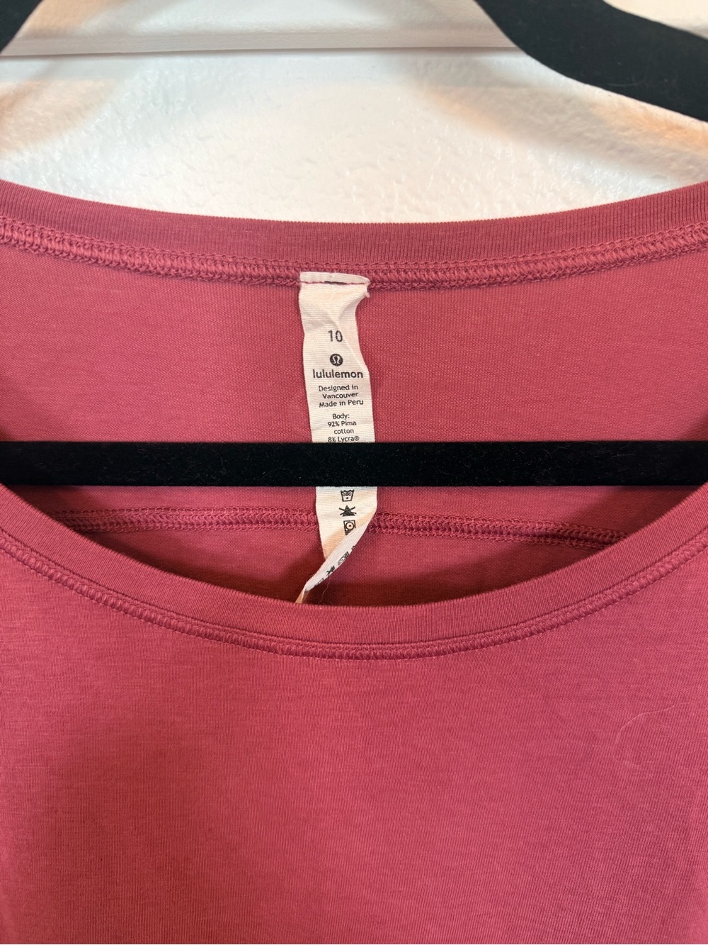 lululemon athletica Women's Long Sleeve Top - Picture 2 of 6